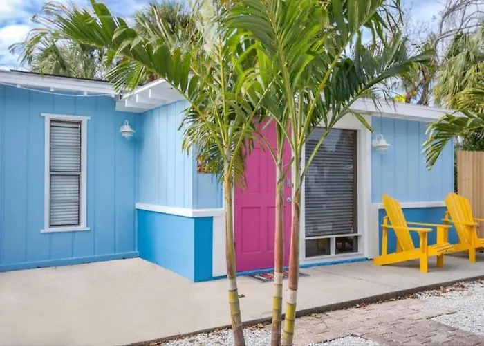 Seaside Retreat #4 * Clearwater Beach