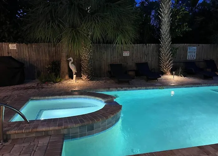 Apartment Seaside Retreat #4 Clearwater Beach